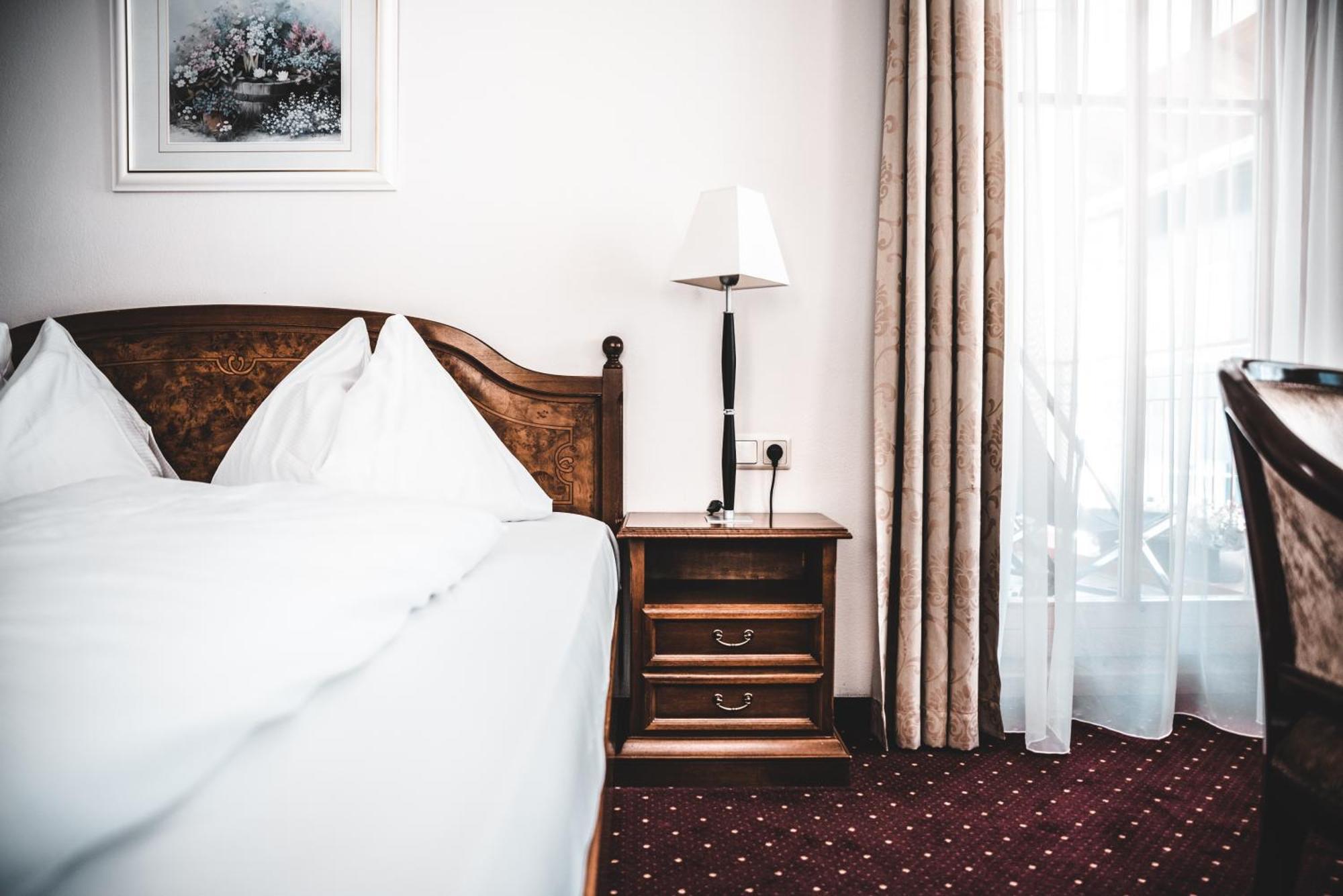 Cella Central Historic Boutique Hotel Zell am See Dış mekan fotoğraf