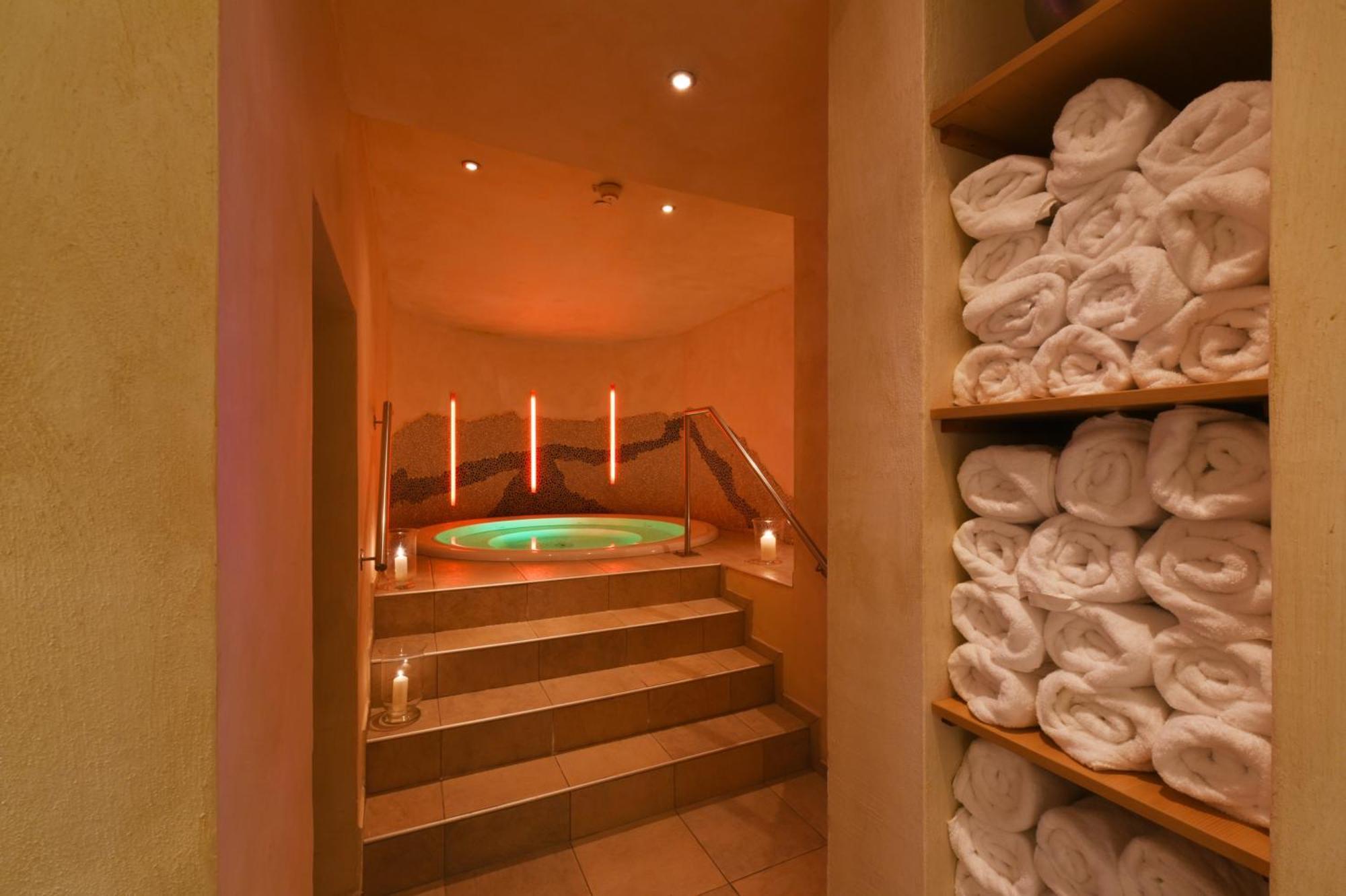 Cella Central Historic Boutique Hotel Zell am See Dış mekan fotoğraf